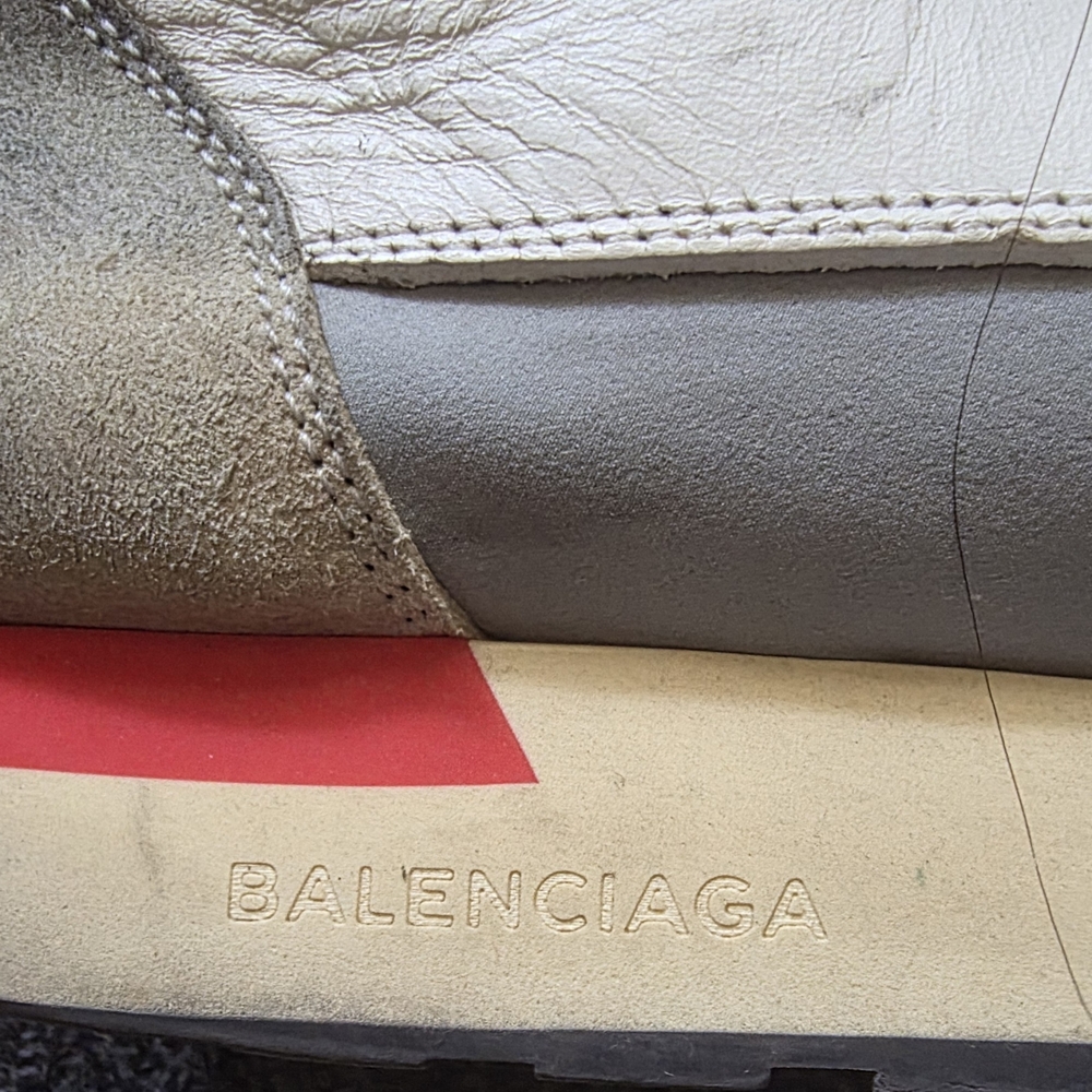 Men's Black and White Sneakers - Picture 5 of 11